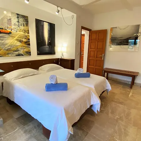 Descubre El Paraiso En La Grand Bleu Playa A 500 Metros Opcion Piscina Climatizada A 30º 别墅 *